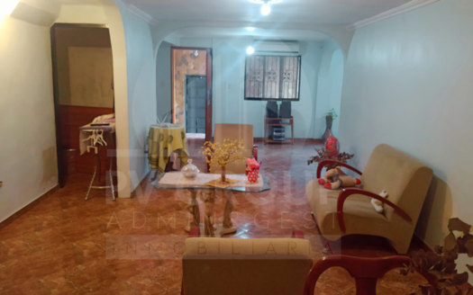 Casa en Venta – Urb Villa Falcón Cúa